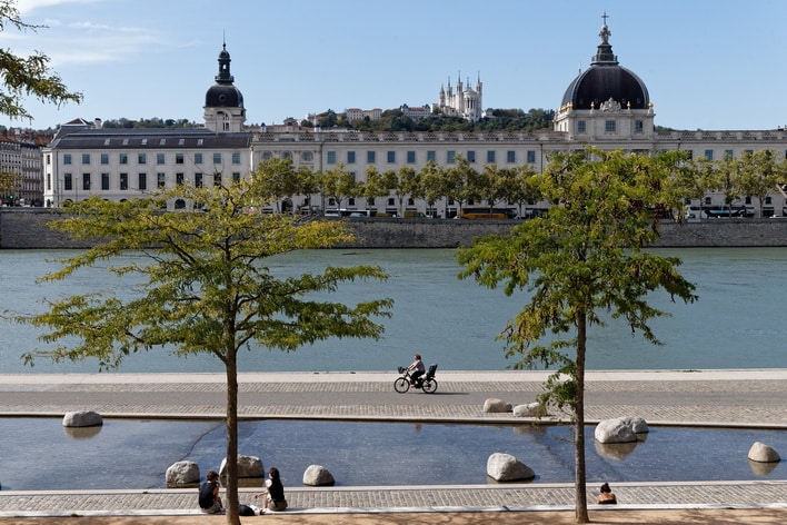 07-157- reportage illustration lyon