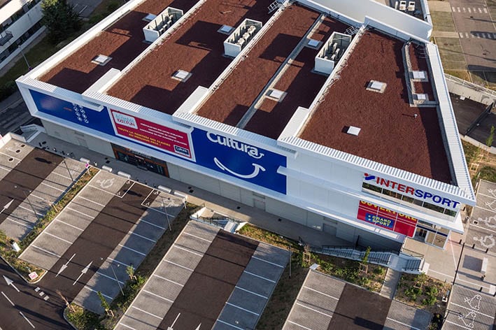 Reportage photo sol et drone retail park Champagne-au-Mont-d'Or Lyon — Amarys — Romain Rubini